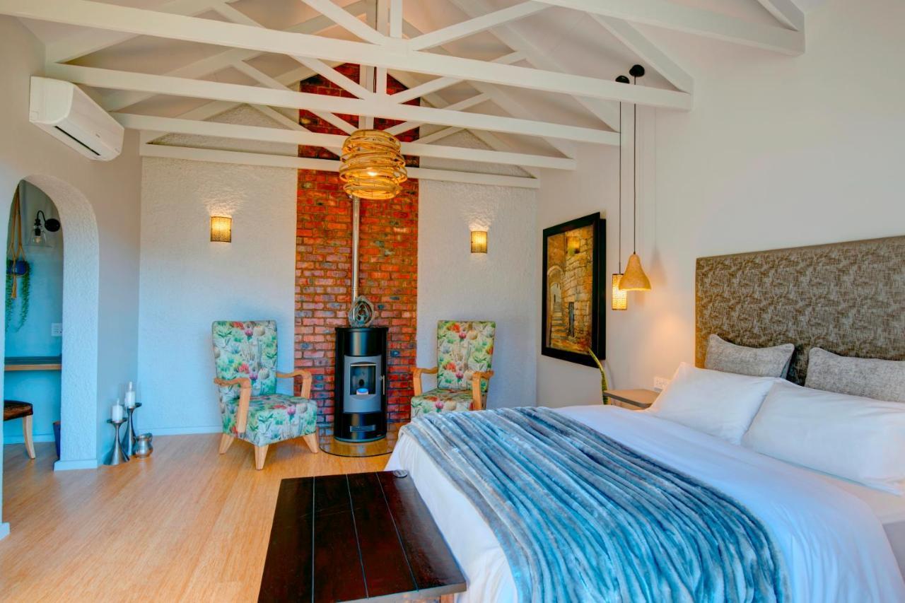 Amour Guest House Джордж Екстериор снимка