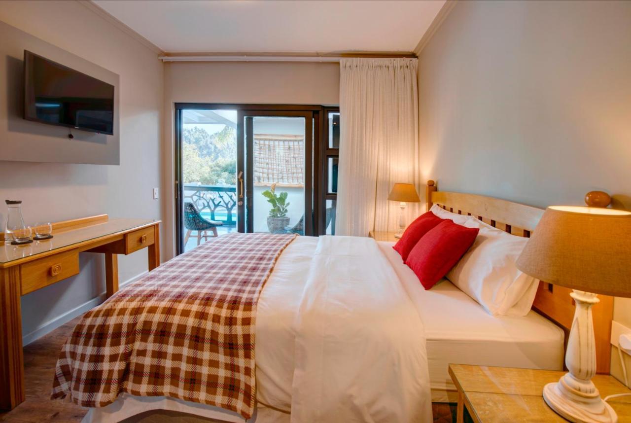 Amour Guest House Джордж Екстериор снимка