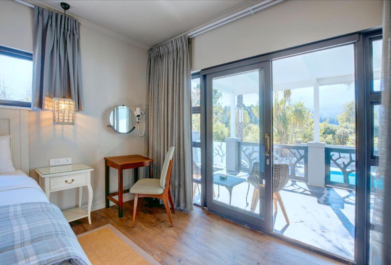 Amour Guest House Джордж Екстериор снимка