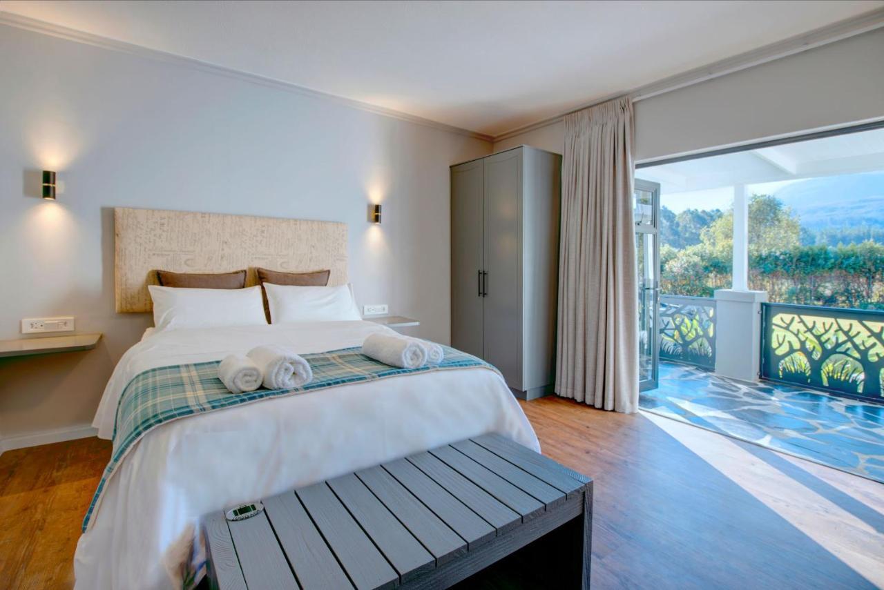 Amour Guest House Джордж Екстериор снимка